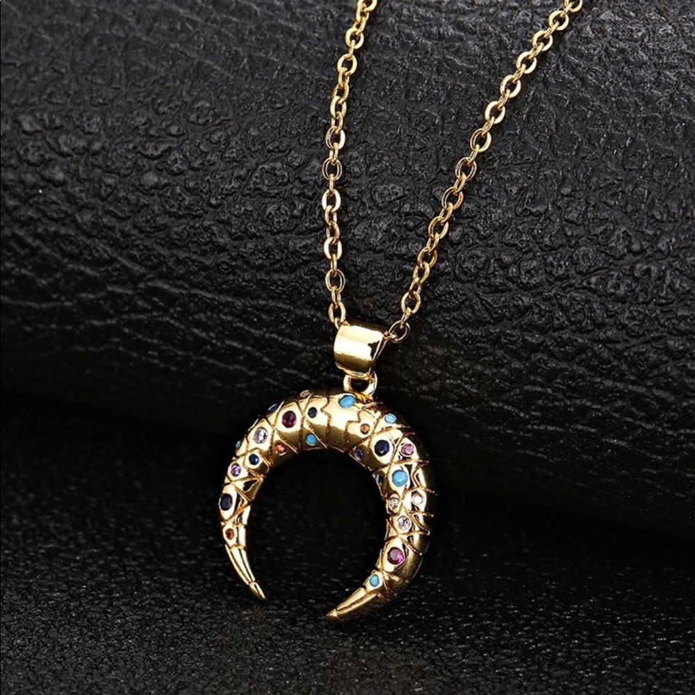 Moon Necklace (Boho design)